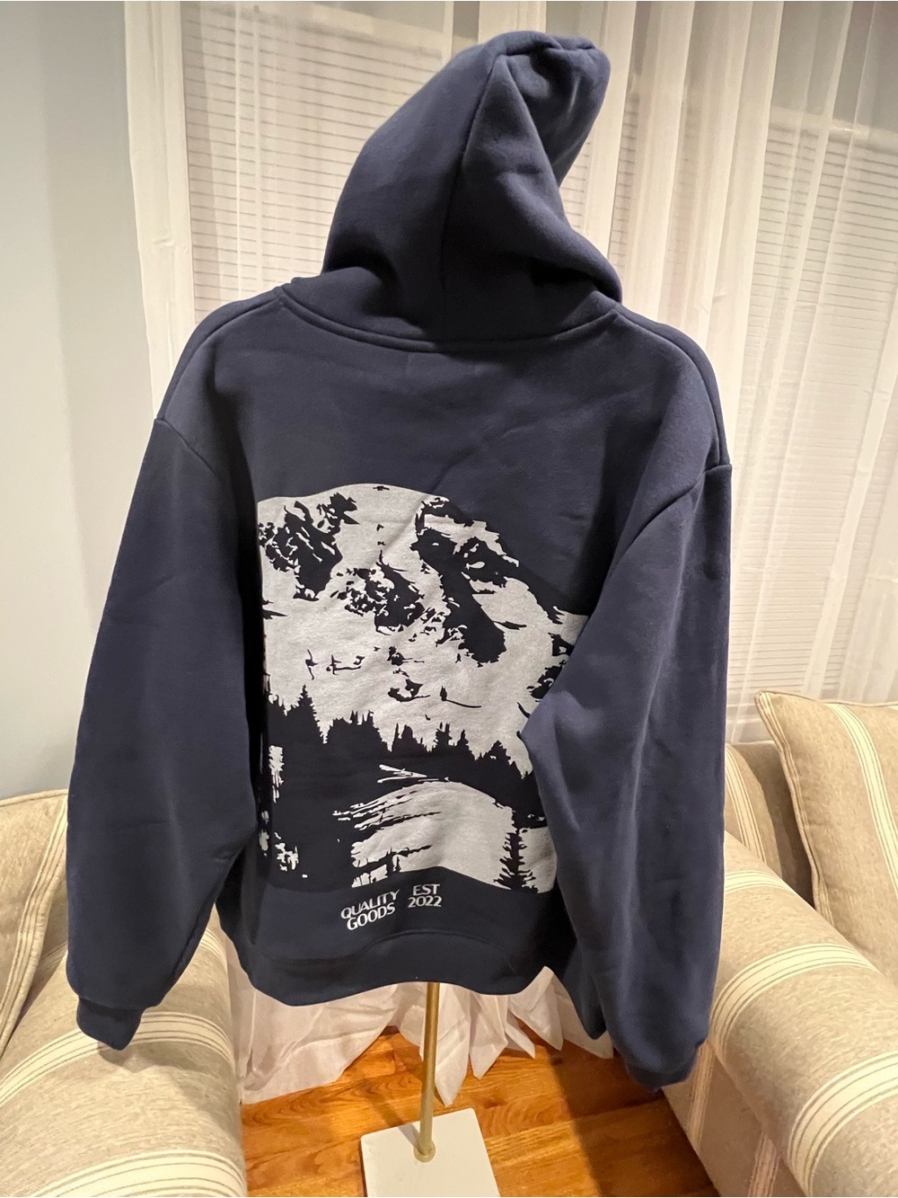 NWT Parke Sport Graphic Hoodie